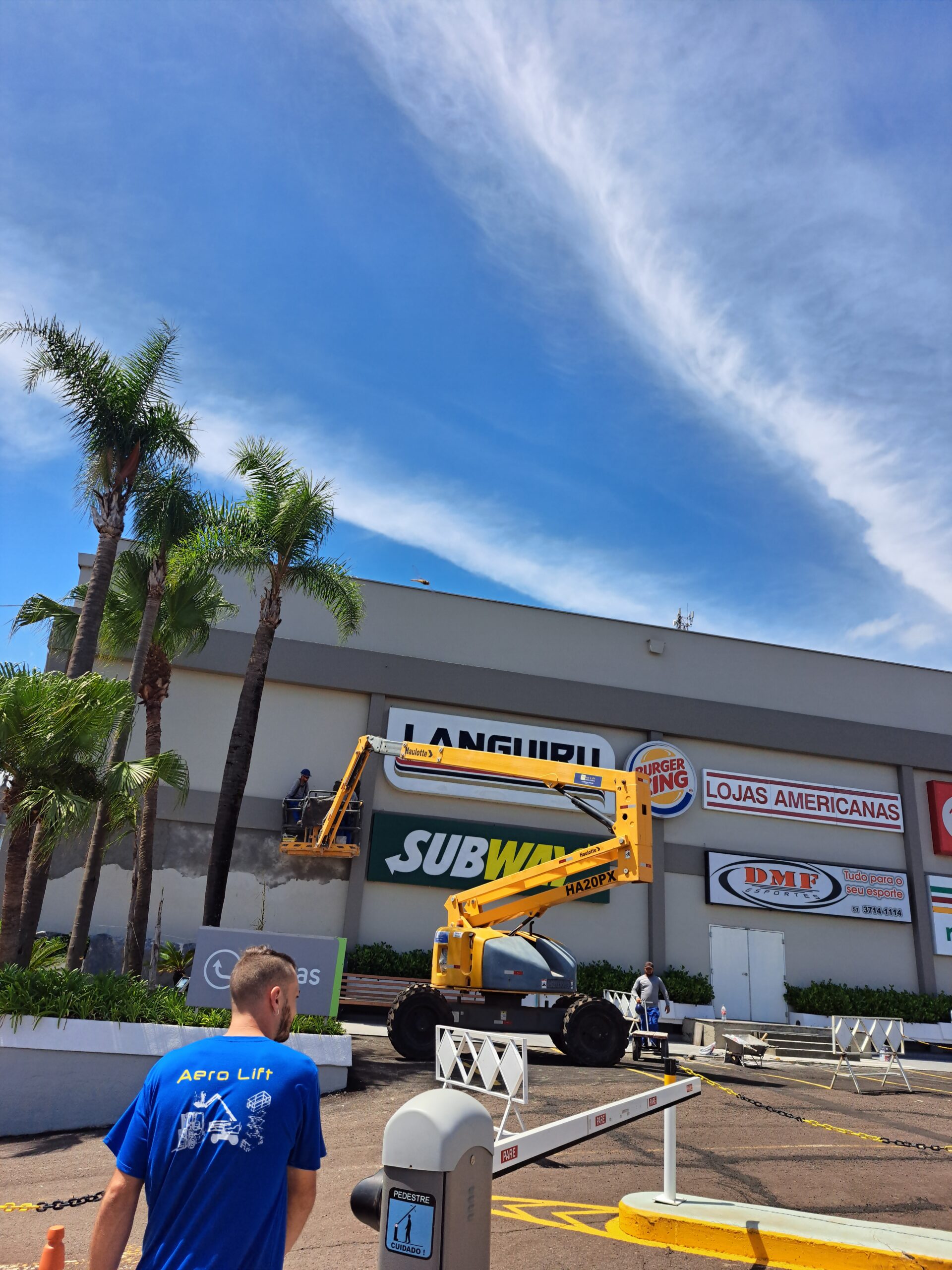 ha 20px com alessandro no shoping20230222_134256